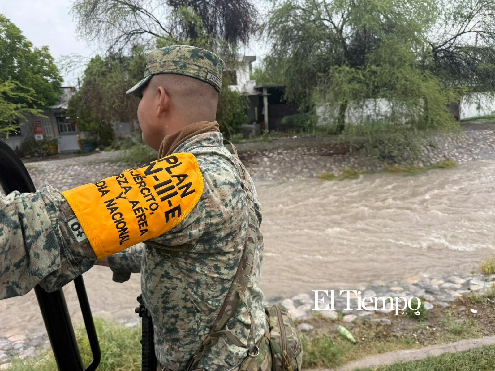 Lluvias activan auxilio militar y paralizan actividades en la Región Centro