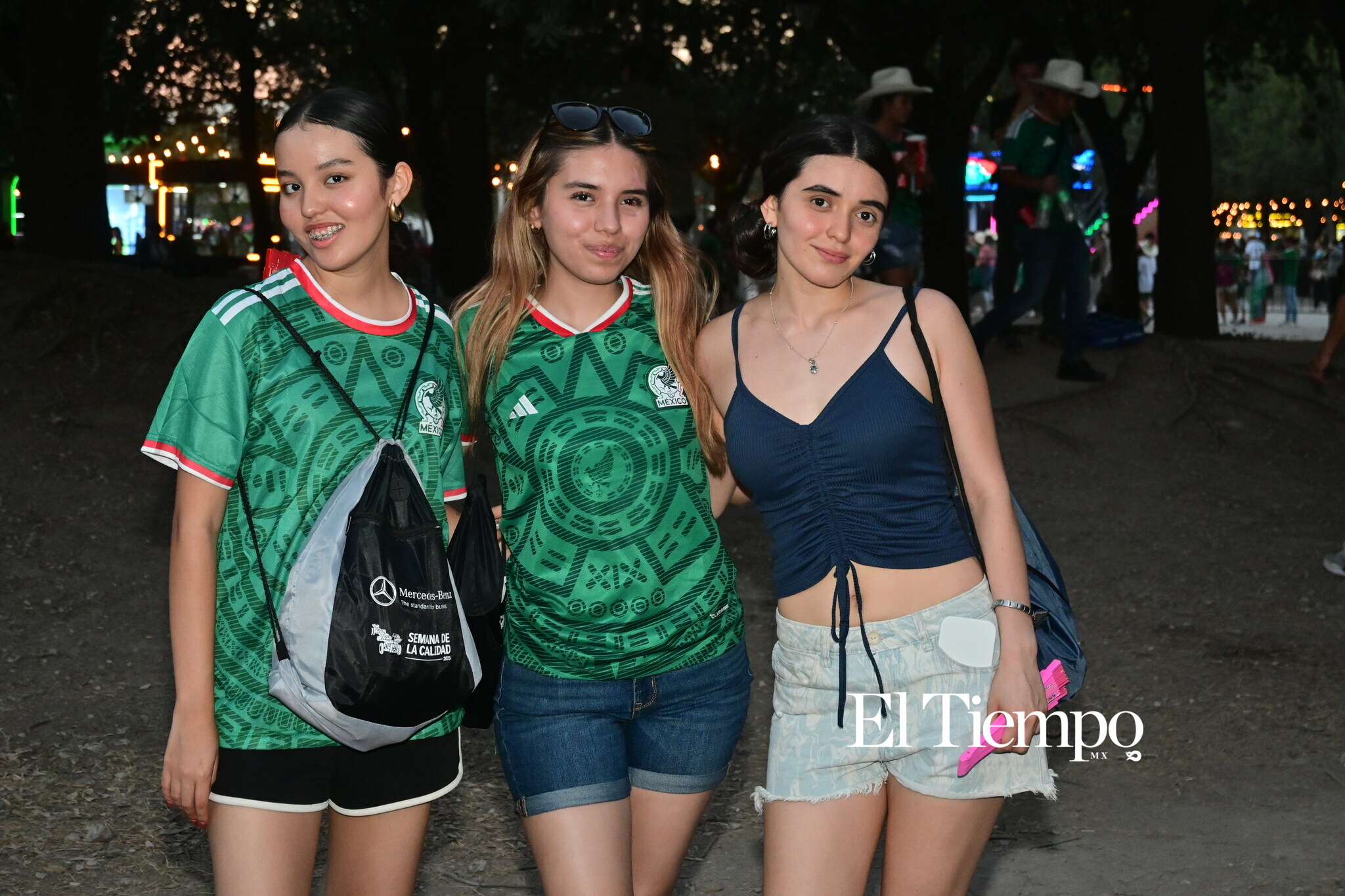La fiesta que no se vio en la cancha: así vivió Monterrey el triunfo de México