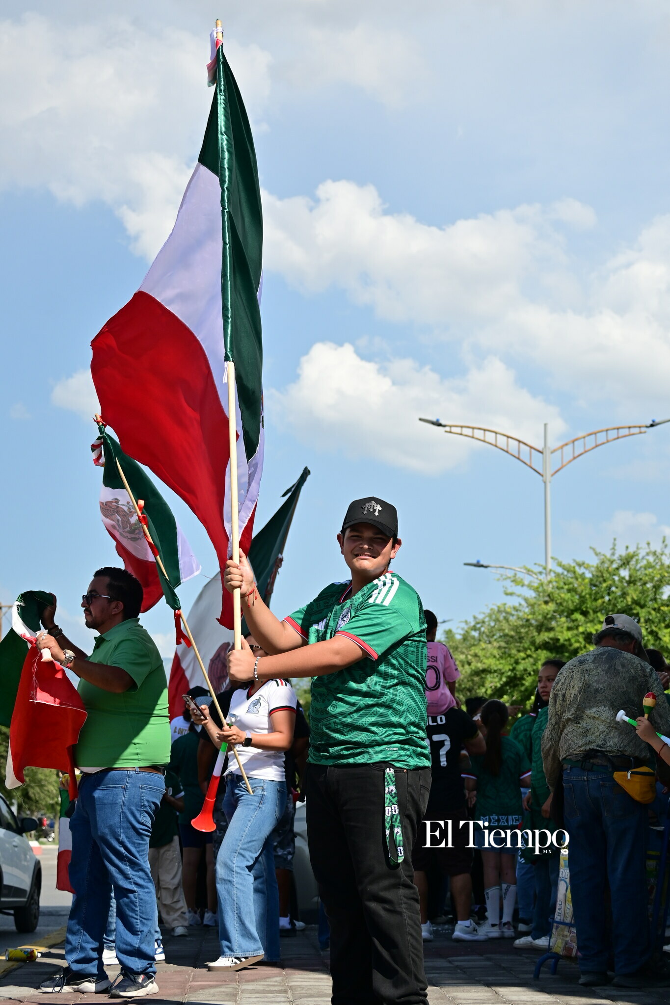 Monclova y Frontera celebran el triunfo del Tri