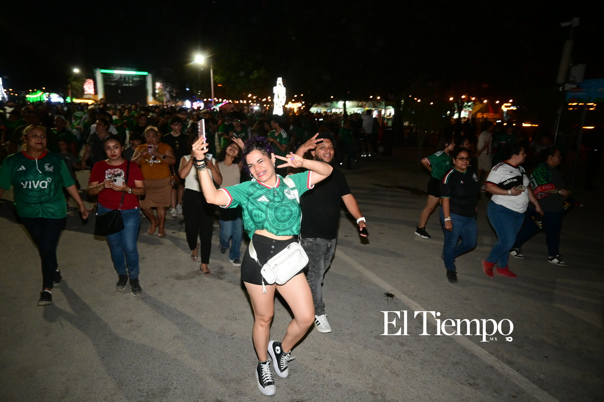 La fiesta que no se vio en la cancha: así vivió Monterrey el triunfo de México