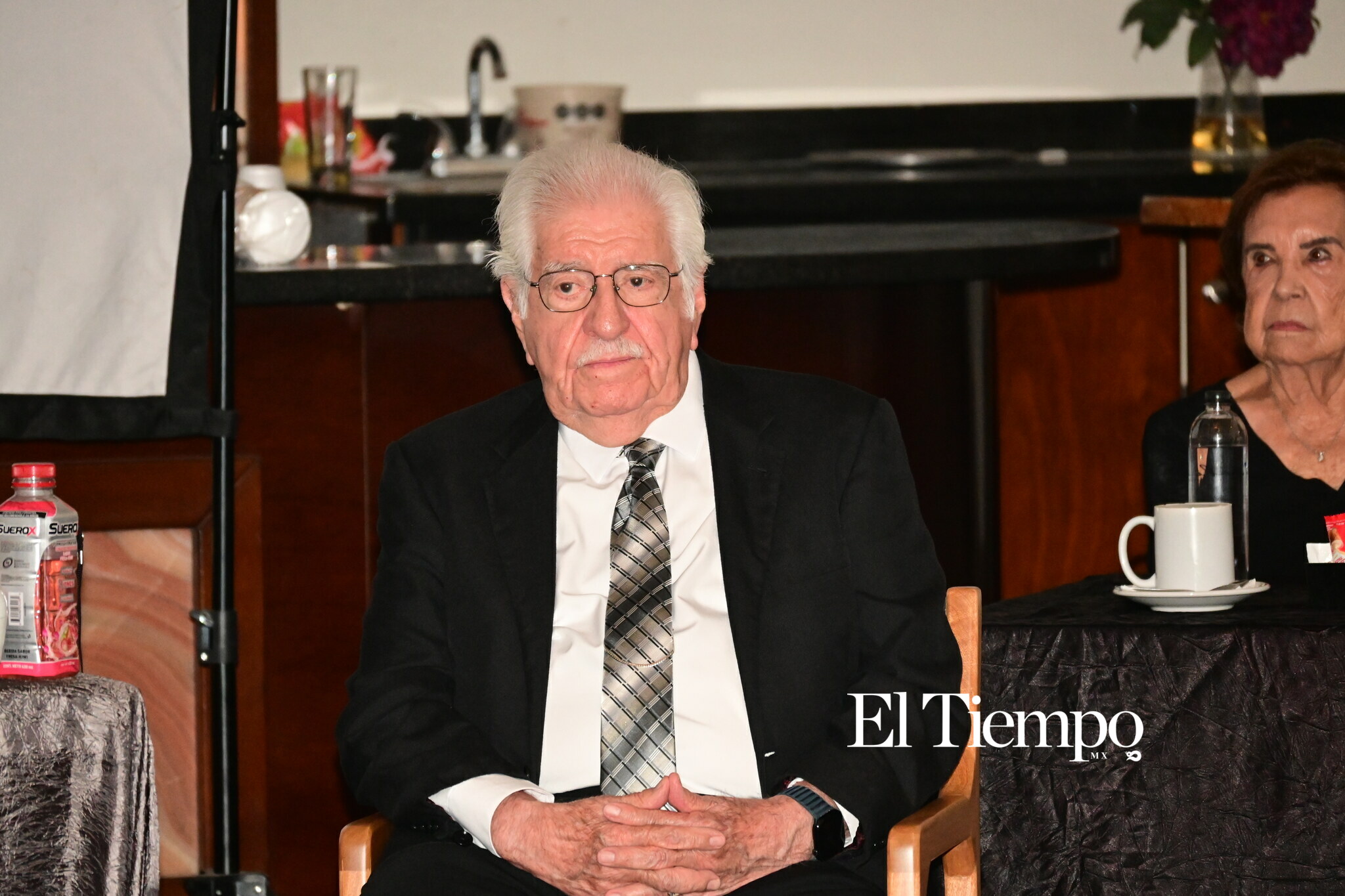 Felipe González presenta libro que rescata memoria familiar e historia regional de Monclova