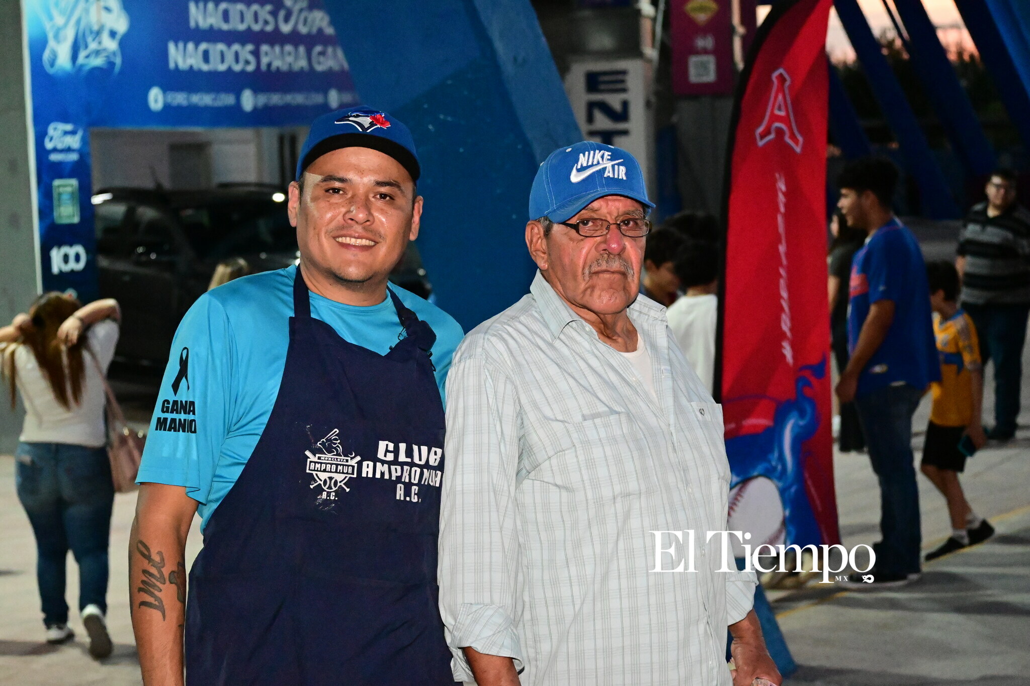 La afición responde en una noche de béisbol con causa