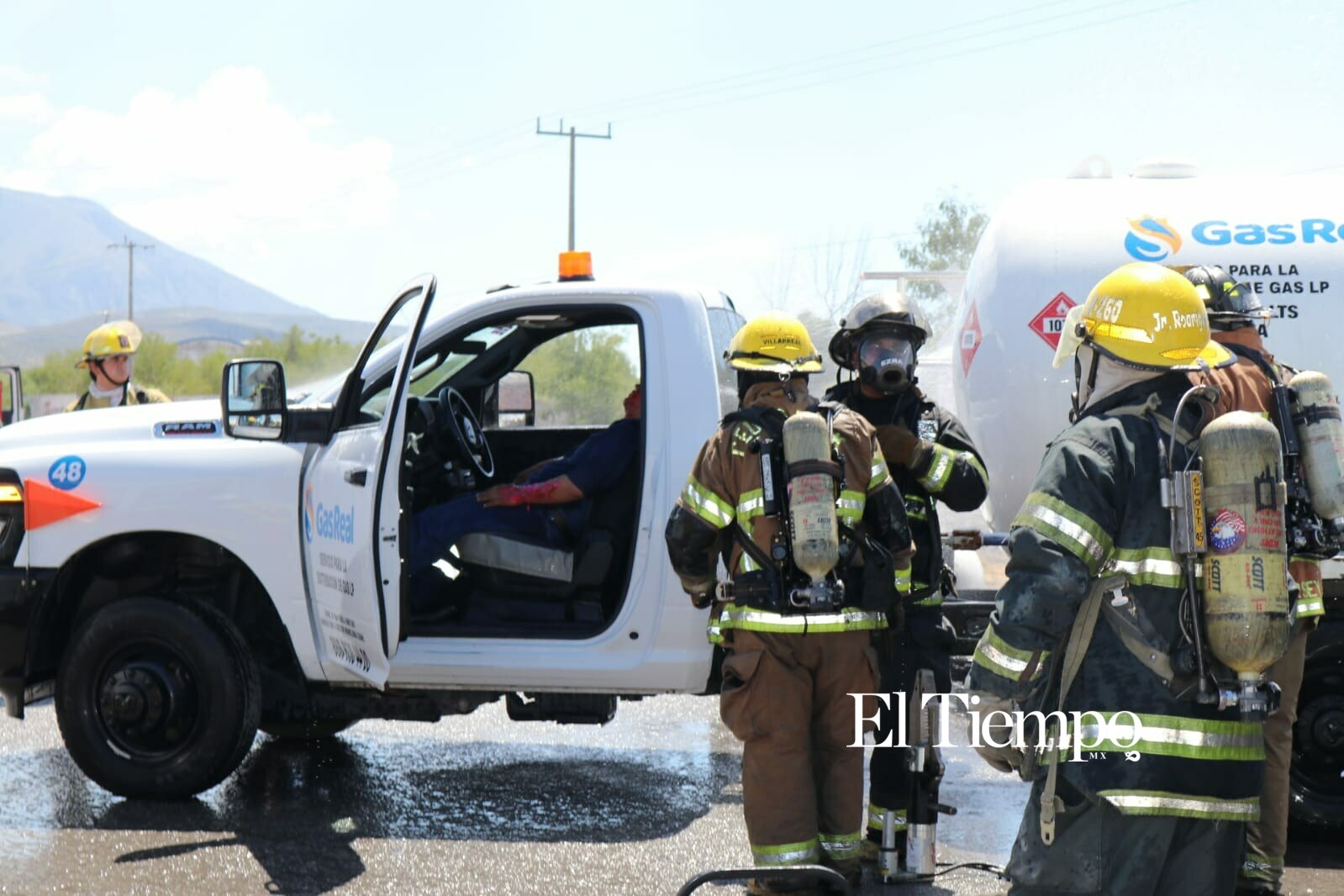 Simulacro recrea choque de pipa de gas y tráiler en Monclova