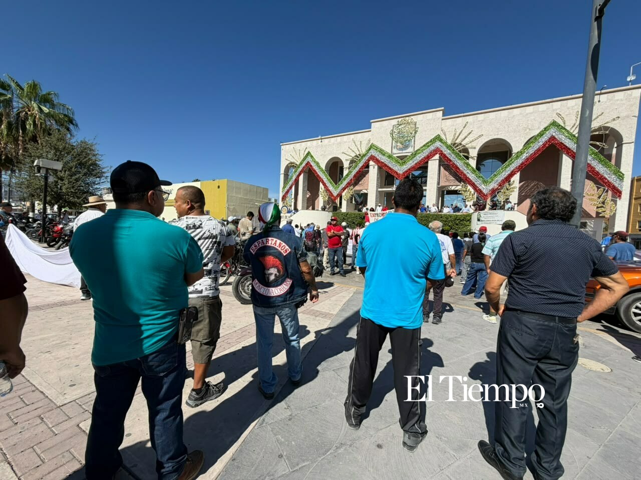 💢Así se vivió la marcha pacífica de los obreros de AHMSA en Monclova