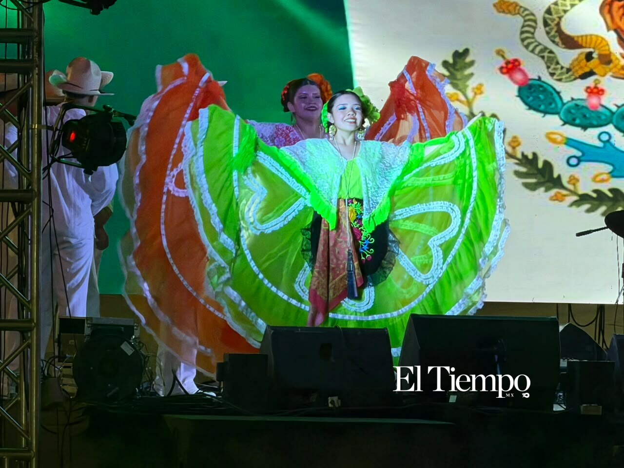Presentaciones artísticas y culturales, previo al grito de independencia en la ciudad de Monclova, Coahuila.