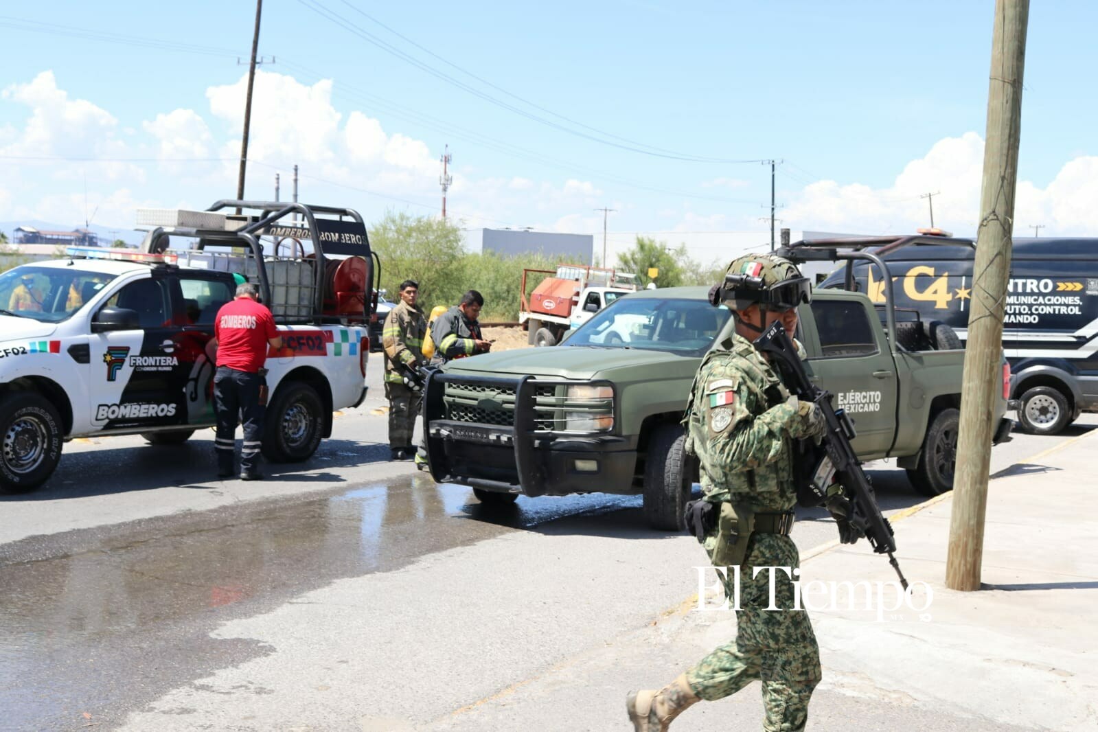 Galería fotográfica: Simulacro recrea choque de pipa de gas y tráiler en Monclova