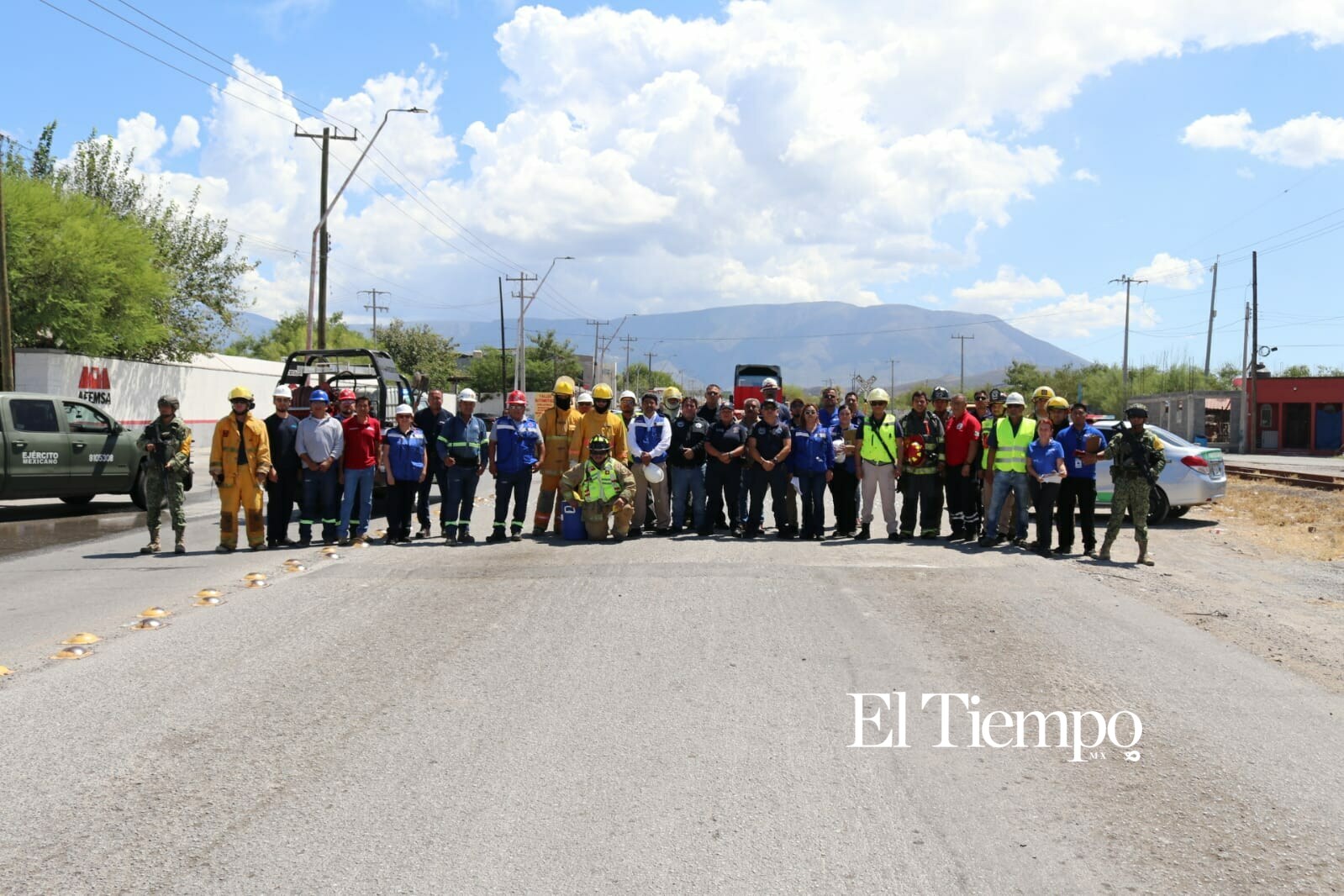 Simulacro recrea choque de pipa de gas y tráiler en Monclova