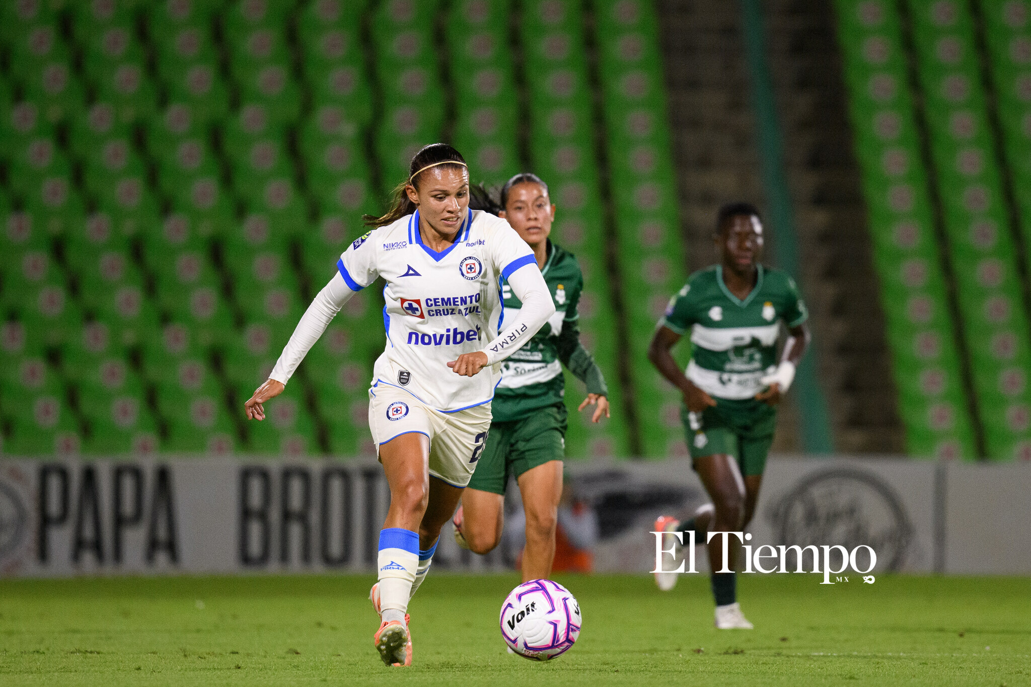 Santos Laguna vs Cruz Azul | Liga MX Femenil — Jornada 8

#LigaMXFemenil #Jornada8 #SantosFemenil #SantosLaguna #CruzAzulFemenil #CruzAzul #FutbolFemenil #FutbolFemenino #Soccer #Jugadoras #NikonMX #Torreon #FutbolMexicano #FotografiaDeportiva #WomenInSoccer