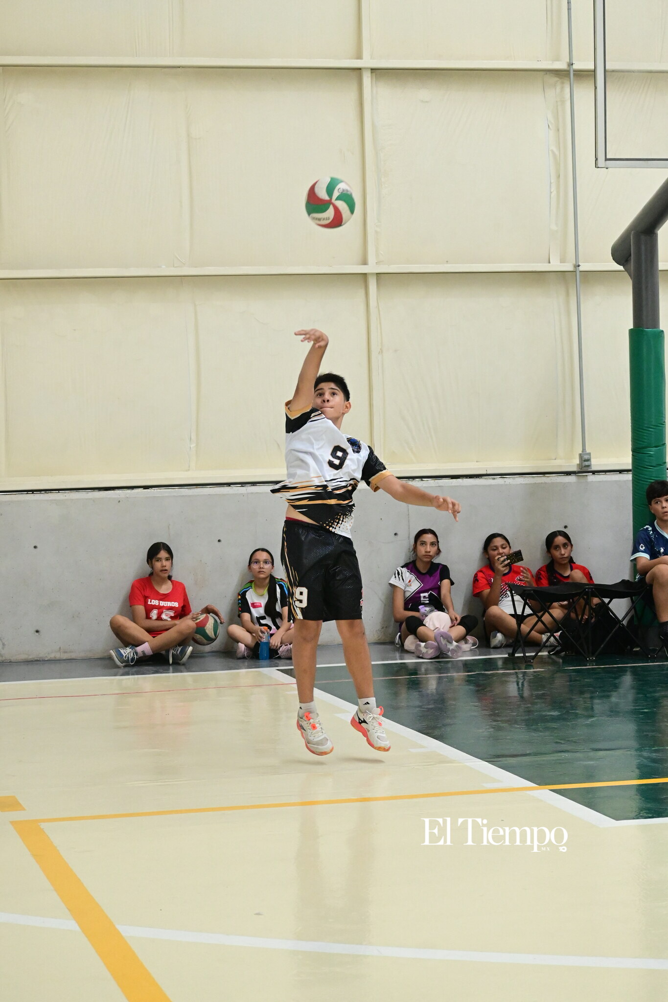 🏐🔥 ¡El Torneo de Voleibol de El Tiempo sigue con todo!