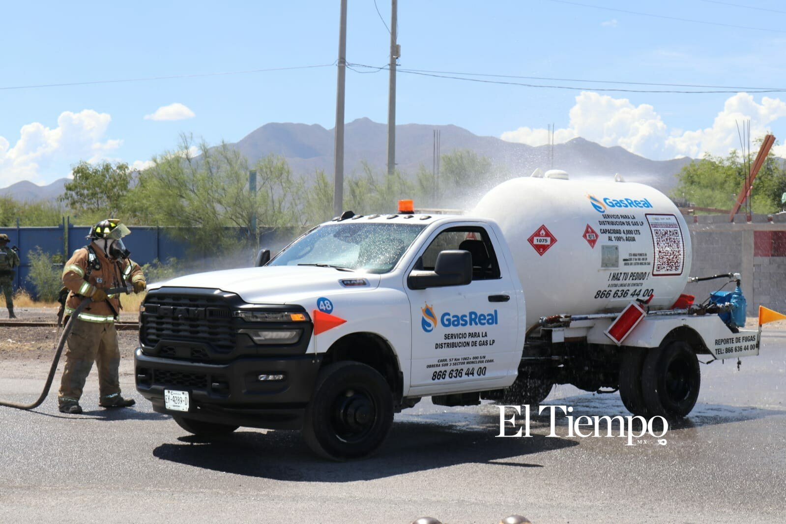 Simulacro recrea choque de pipa de gas y tráiler en Monclova