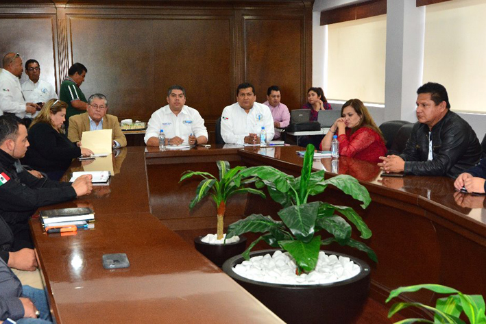 Entrega hoy Gobernador 8 patrullas