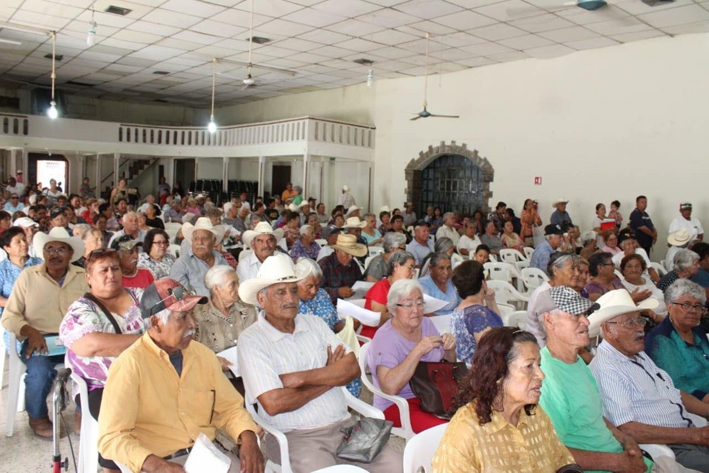 Entregarán apoyos de 65 y más en SB