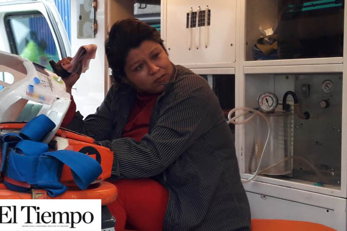 Da golpiza a su hermana