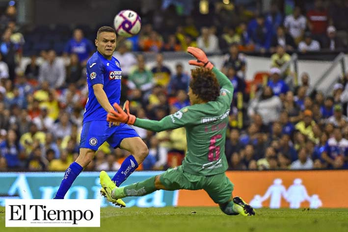 Cruz Azul se agiganta