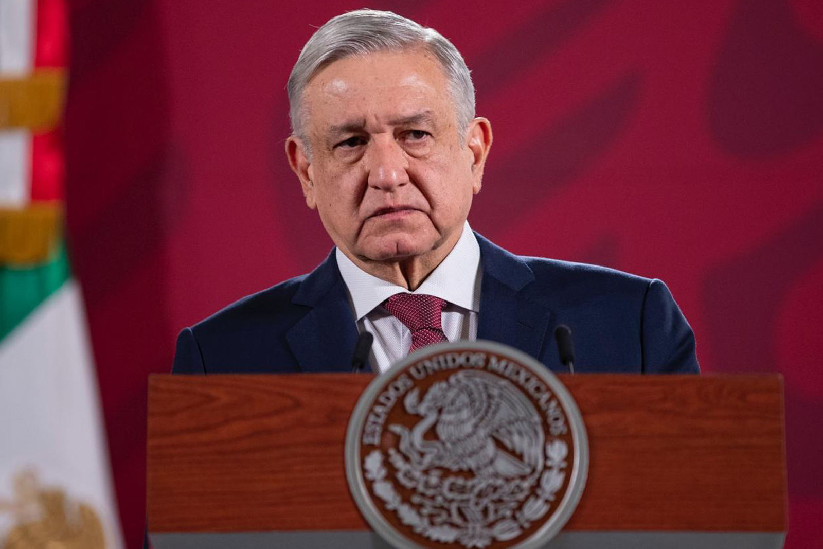 'Puentes' continuarán por lo menos un año: AMLO