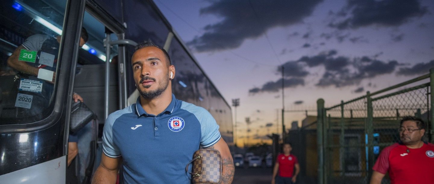 Guillermo Allison a punto de salir de Cruz Azul