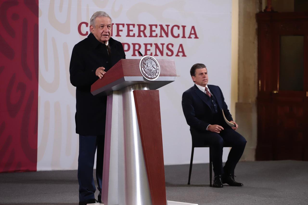 El 1 de Diciembre el sistema de salud pública será como el de Dinamarca: AMLO: Asegura que en una semana estaremos a la altura de potencias mundiales en materia de salud.