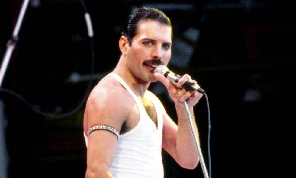 Un día como hoy, hace 29 años, fallece Freddie Mercury, líder de la legendaria banda Queen: Falleció en 1991 a causa del VIH que padeció desde 1987, tras una larga agonía.