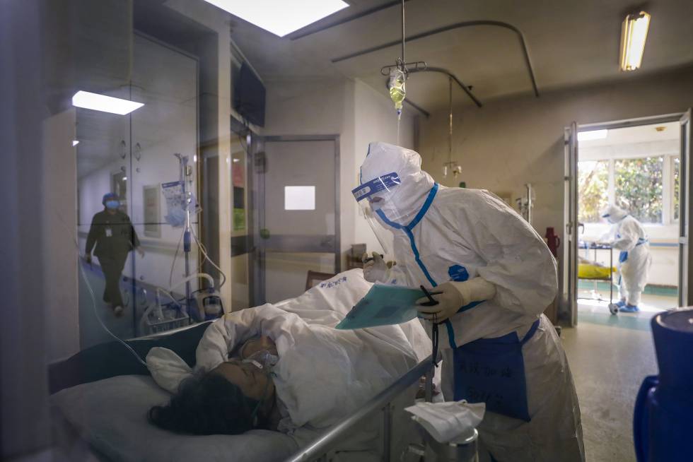 COVID-19: 232 mil 521 las defunciones por coronavirus en México
