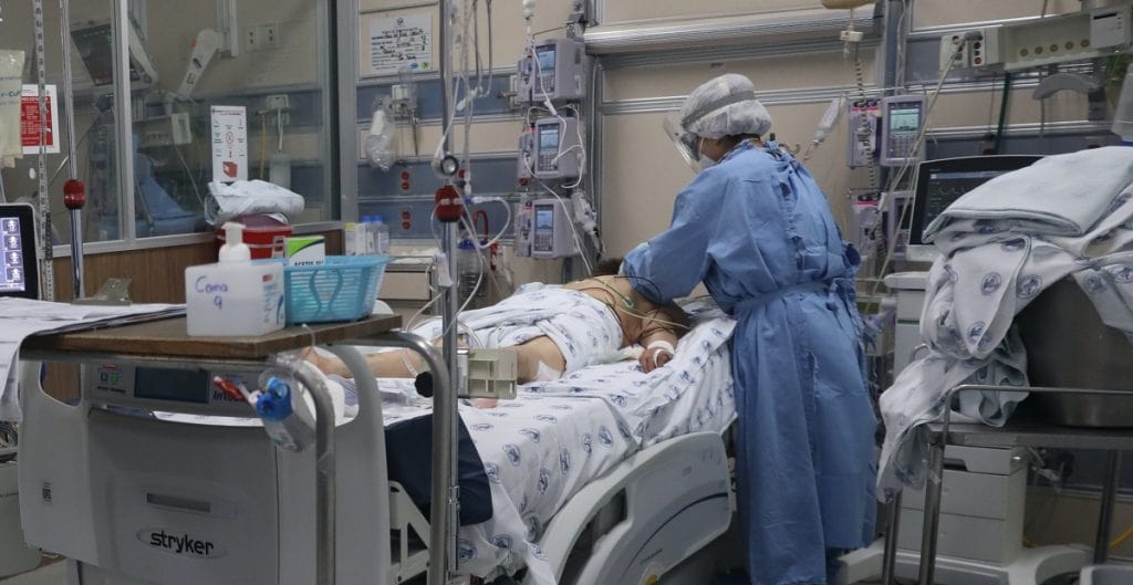COVID-19: 240 mil 906 las defunciones por coronavirus en México
