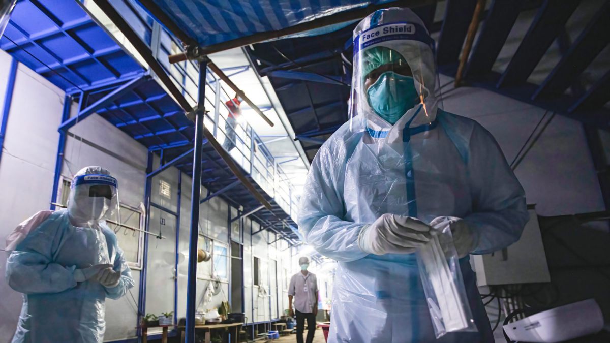 COVID-19: 247 mil 414 las defunciones por coronavirus en México