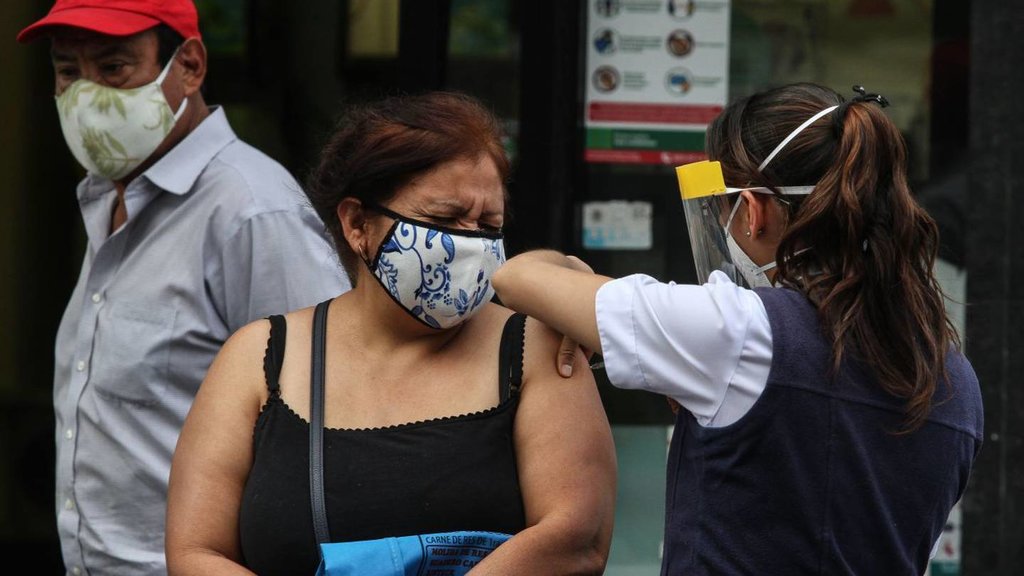 COVID-19: 282 mil 773 las defunciones por coronavirus en México