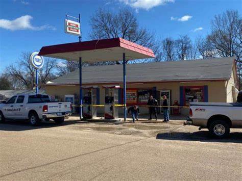Ola de tiroteos en Mississippi desata terror; hay 6 muertos