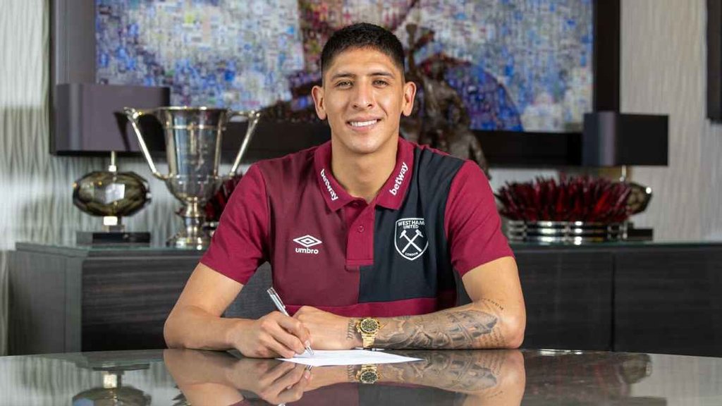 Edson Álvarez protagoniza la segunda transferencia más cara para un futbolista mexicano