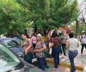 Alumno acosa a compañeros y causa caos total 