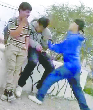 Caso del video de un menor golpeado está siendo investigado