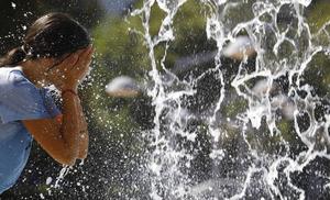 España afronta su primera ola de calor del verano con más de 40 grados