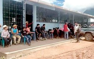 Narcos nos dieron 2 horas para huir de Sietta de Chiapas, aseguran
