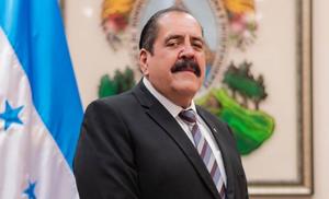 Ministro de Defensa de Honduras renuncia tras vinculación de su padre con narcotraficante