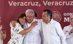 Trabajadores de PJF protestan en última visita de AMLO a Veracruz