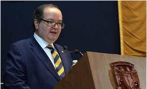 En México existen asignaturas pendientes en lo político, en lo económico y en lo social