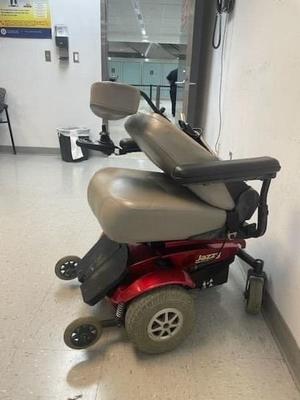 CBP incautan cocaína en silla de ruedas
