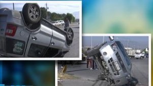 Embarazada choca y vuelca en bulevar Colosio, Saltillo