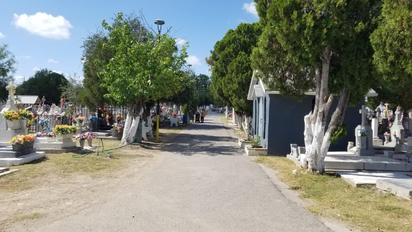Panteón Municipal trabajará en horario extendido el Día de Muertos
