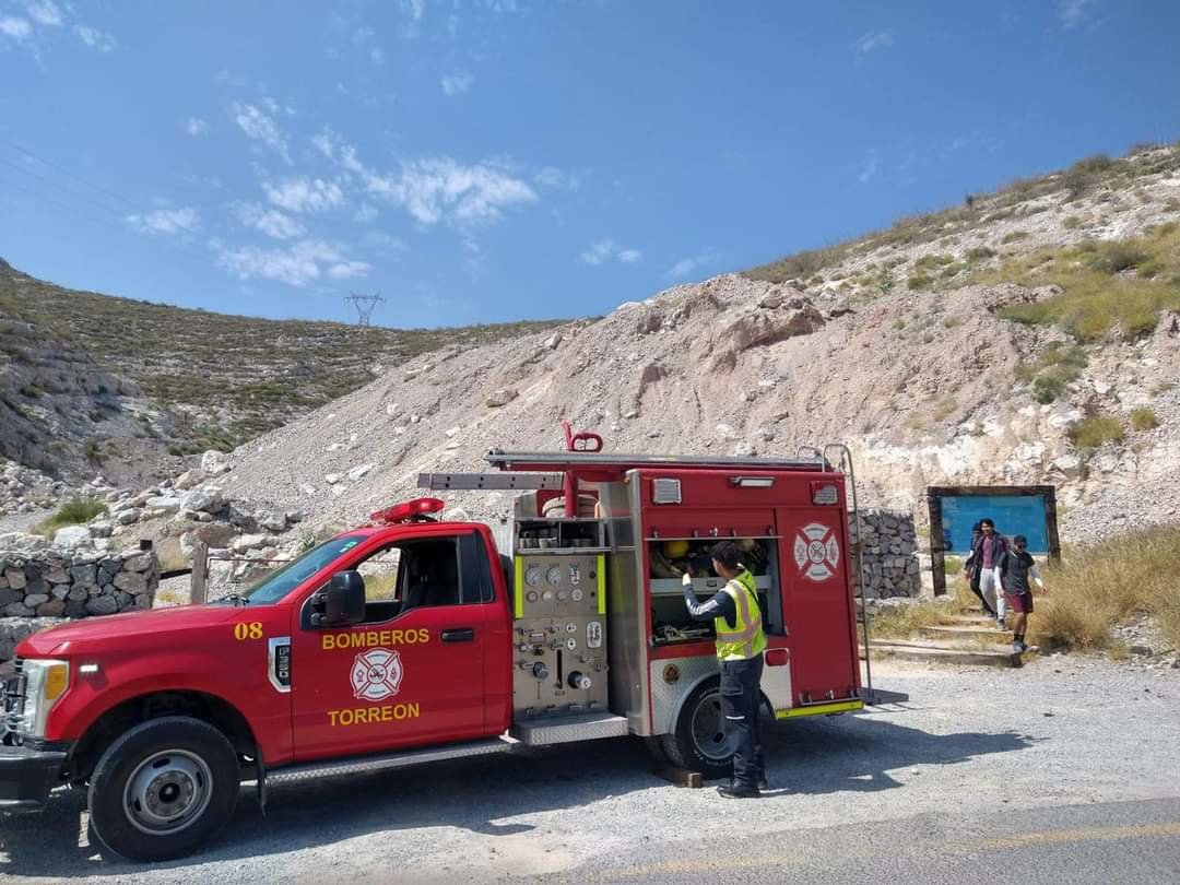 senderismo: Los senderistas a menudo se desorientan o no llevan suficiente hidratación.
