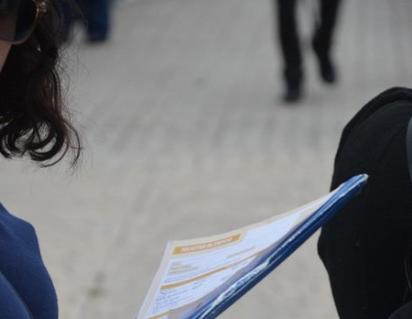 Ofertan empleos bien pagados en página del SNE en facebook