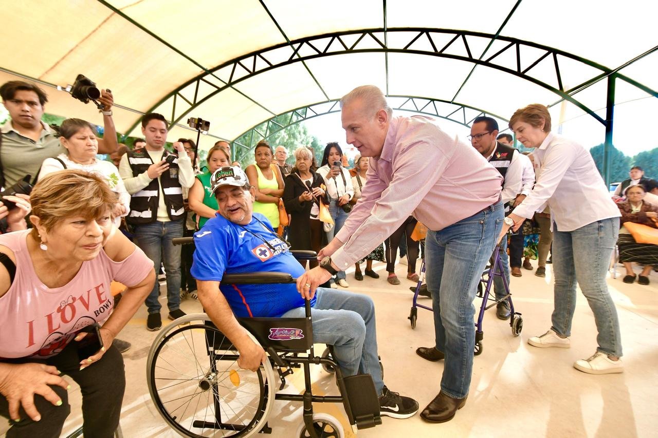 Municipio: La entrega de esta techumbre es parte de la brigada número 88, que beneficia a diferentes sectores con múltiples servicios.
