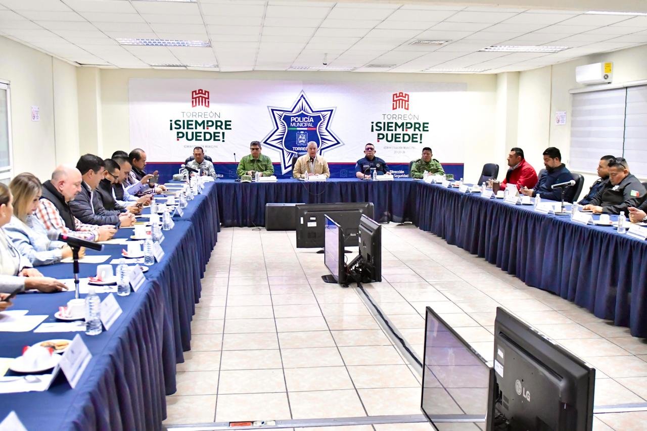 Seguridad : El Presidente Municipal solicitó adelantar, si es preciso, el Operativo invernal. 