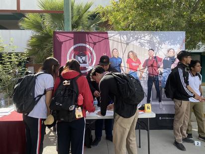 75% de los egresados del Cecytec estudian una carrera