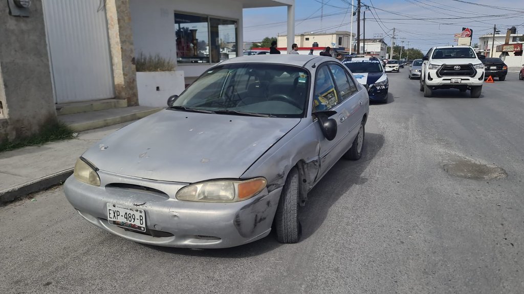 Policiaca : Las autoridades exhortaron a los automovilistas a extremar precauciones.