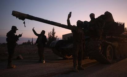 Irán busca “coordinación” con Rusia para “contrarrestar” ofensiva rebelde en Siria