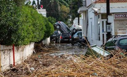 Tormenta Bora causa daños importantes en Grecia; deja 2 muertos