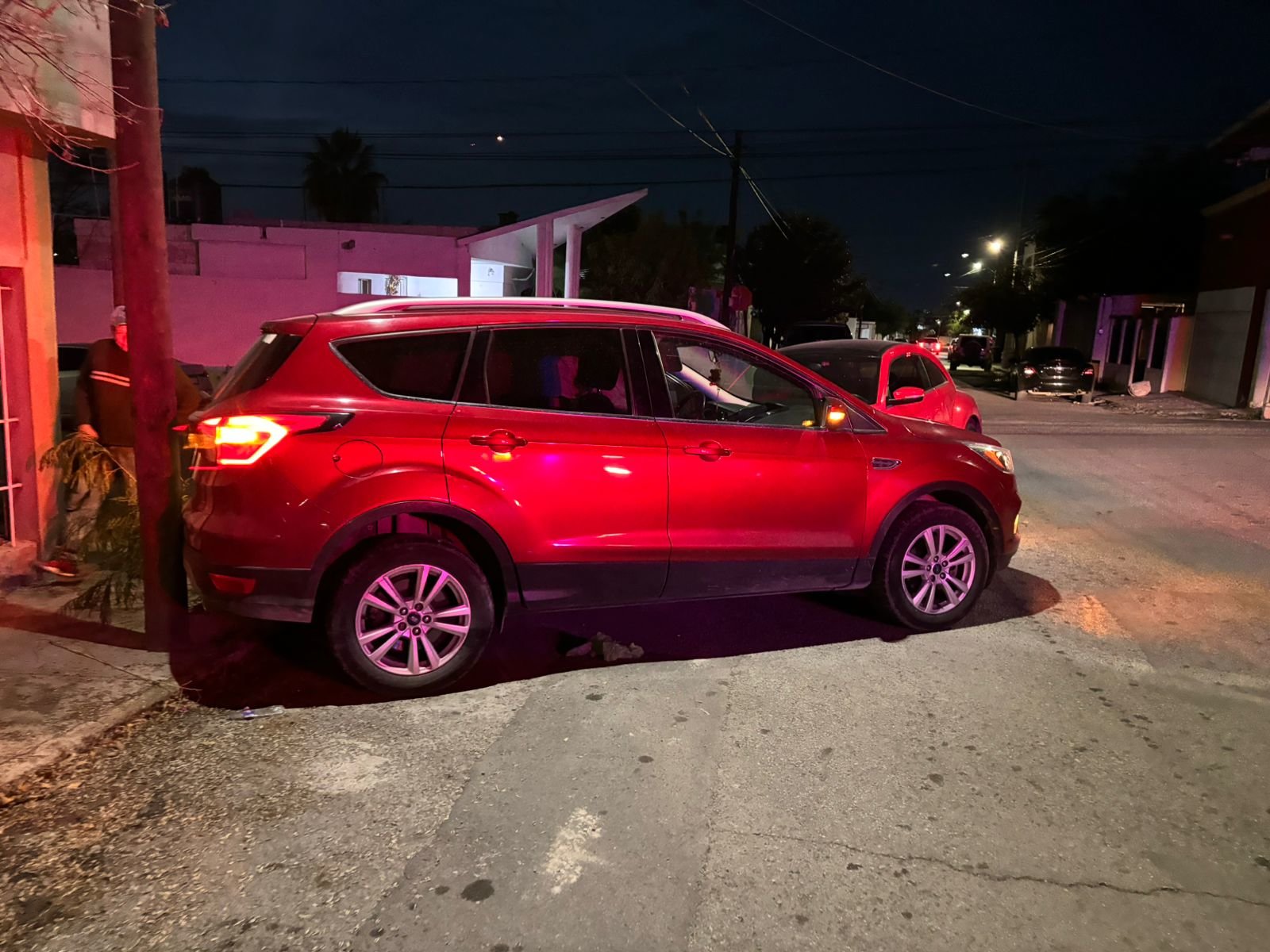 Policiaca : Autoridades instan a los conductores a respetar señalizaciones y manejar con precaución.
