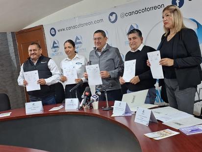 Canaco Torreón firma convenio con Fonacot 