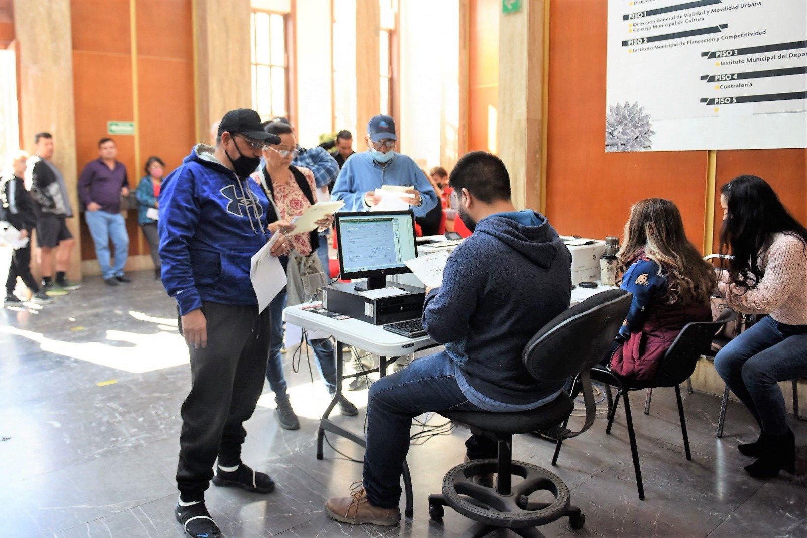 empleo : Se reactivó la página de Facebook para difundir vacantes de diversas empresas.

