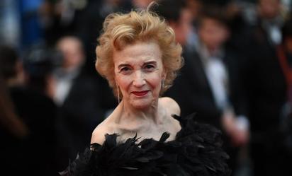 Muere la actriz Marisa Paredes, una 'chica Almodóvar' con una vida de arte y compromiso